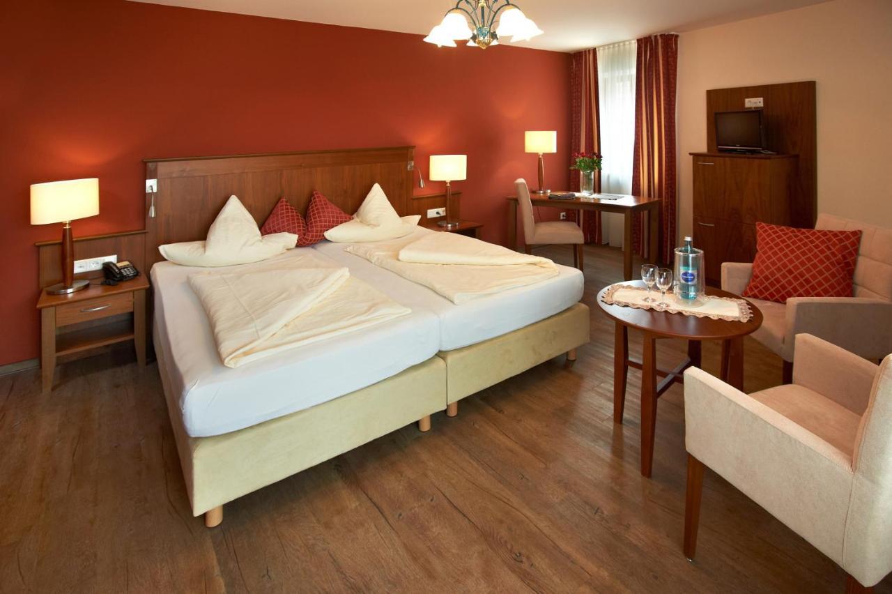 Hotelgasthof Zur Sonne Bad Goegging Ngoại thất bức ảnh